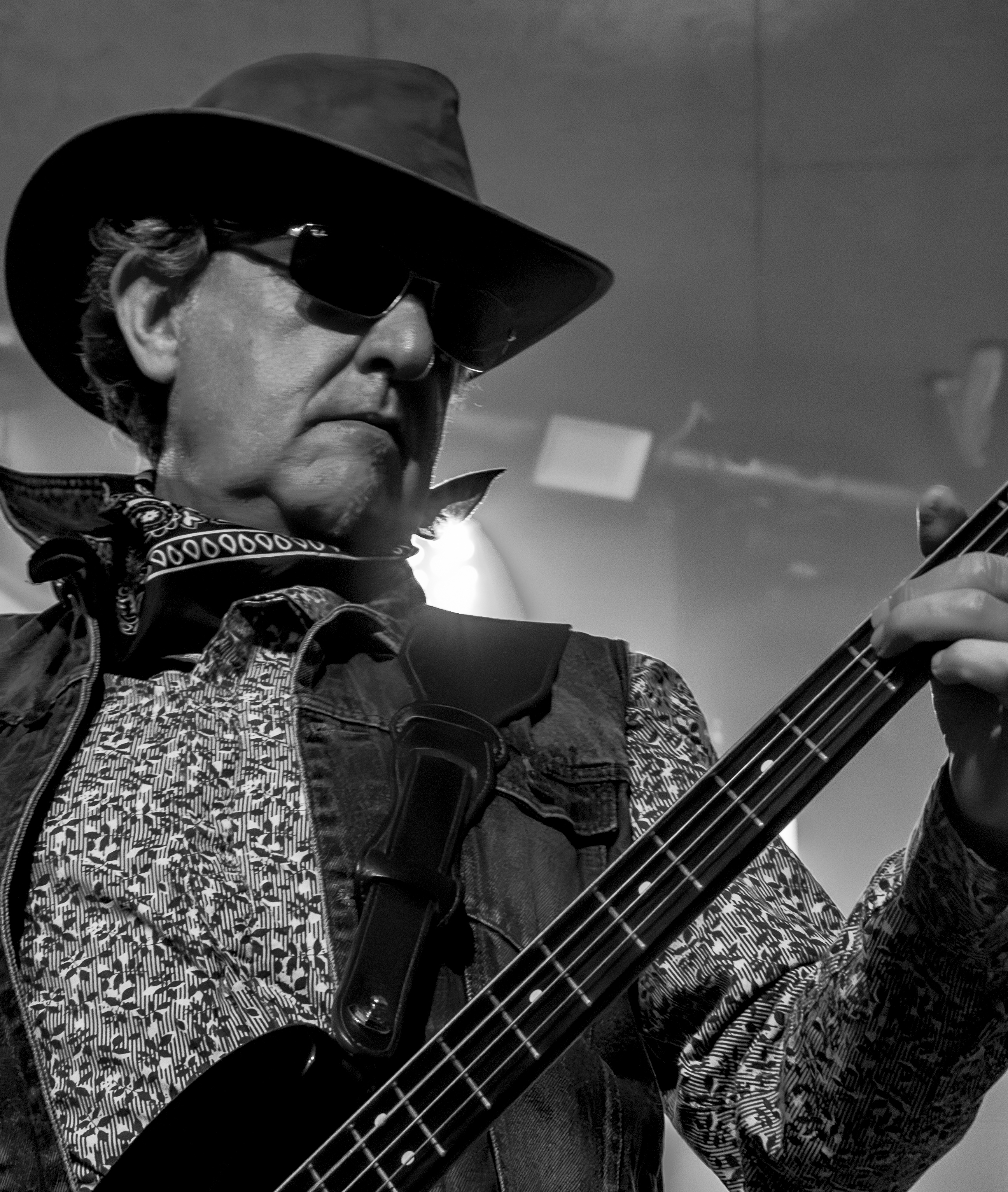 Carmelo García - Bajo